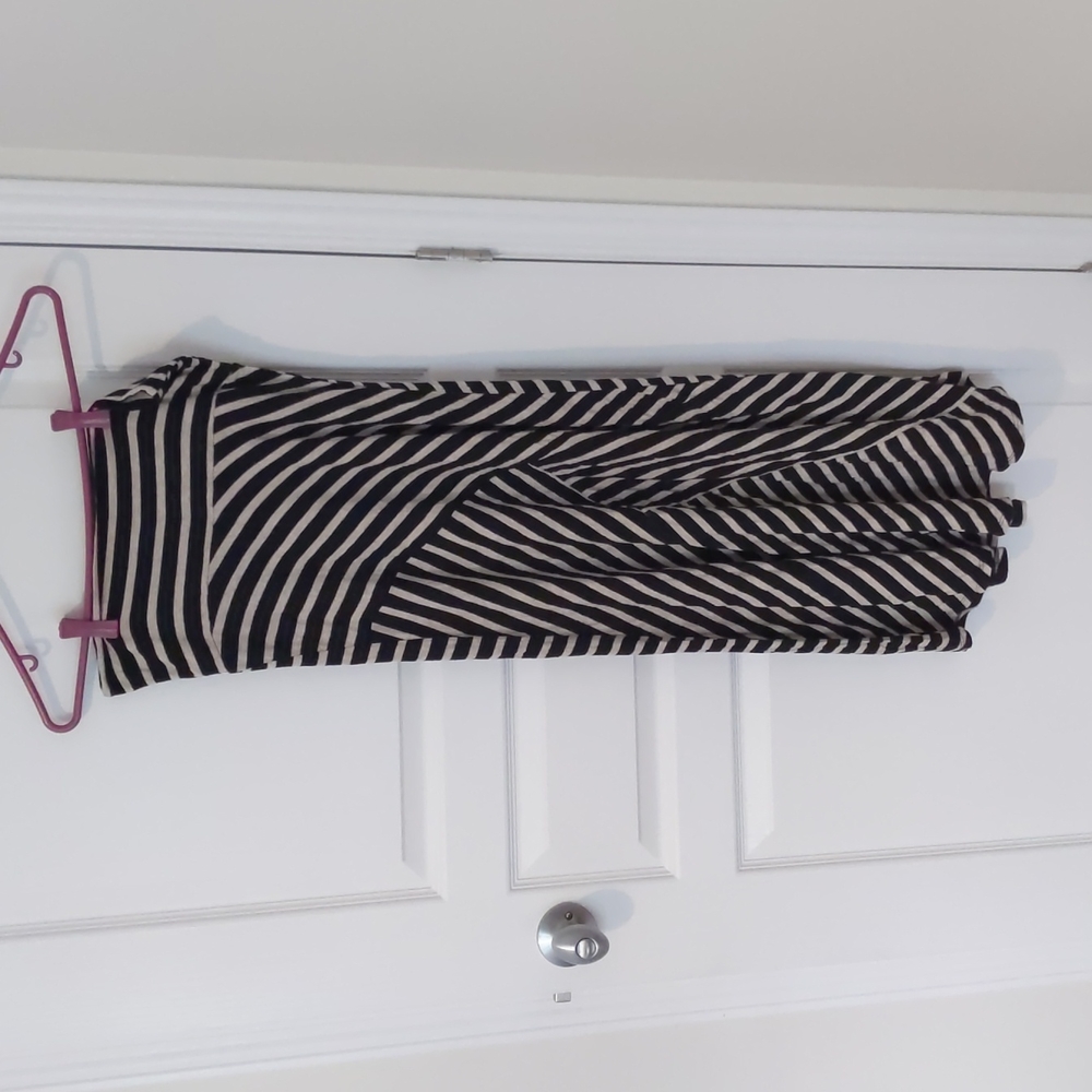 Skirt/dress size medium